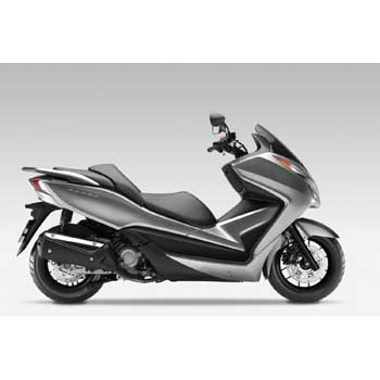 Forza 300<br>(2013-->2017)