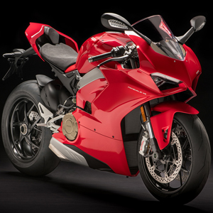 1103 V4 S<BR>(2018-->2019)